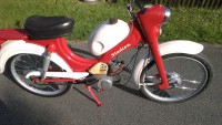 /album/jawa-50-s22-stadion-michal/img-20160626-182420-jpg/